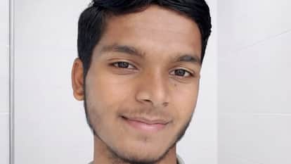 नवरत्न कुमार, मैट्रिक टॉपर मधेपुरा