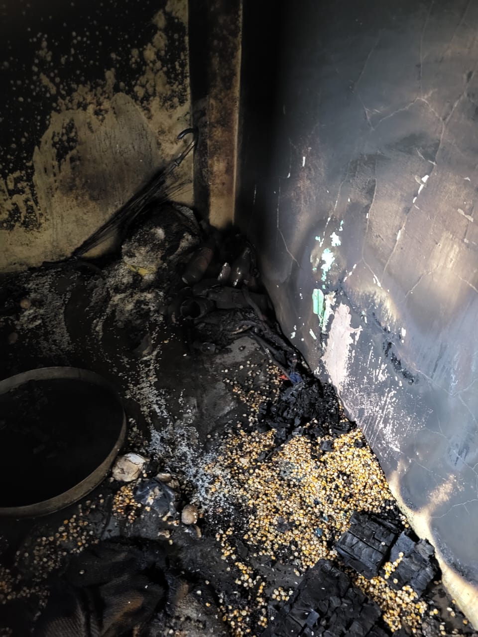 Fire breaks out at tea stall during fair, causing panic