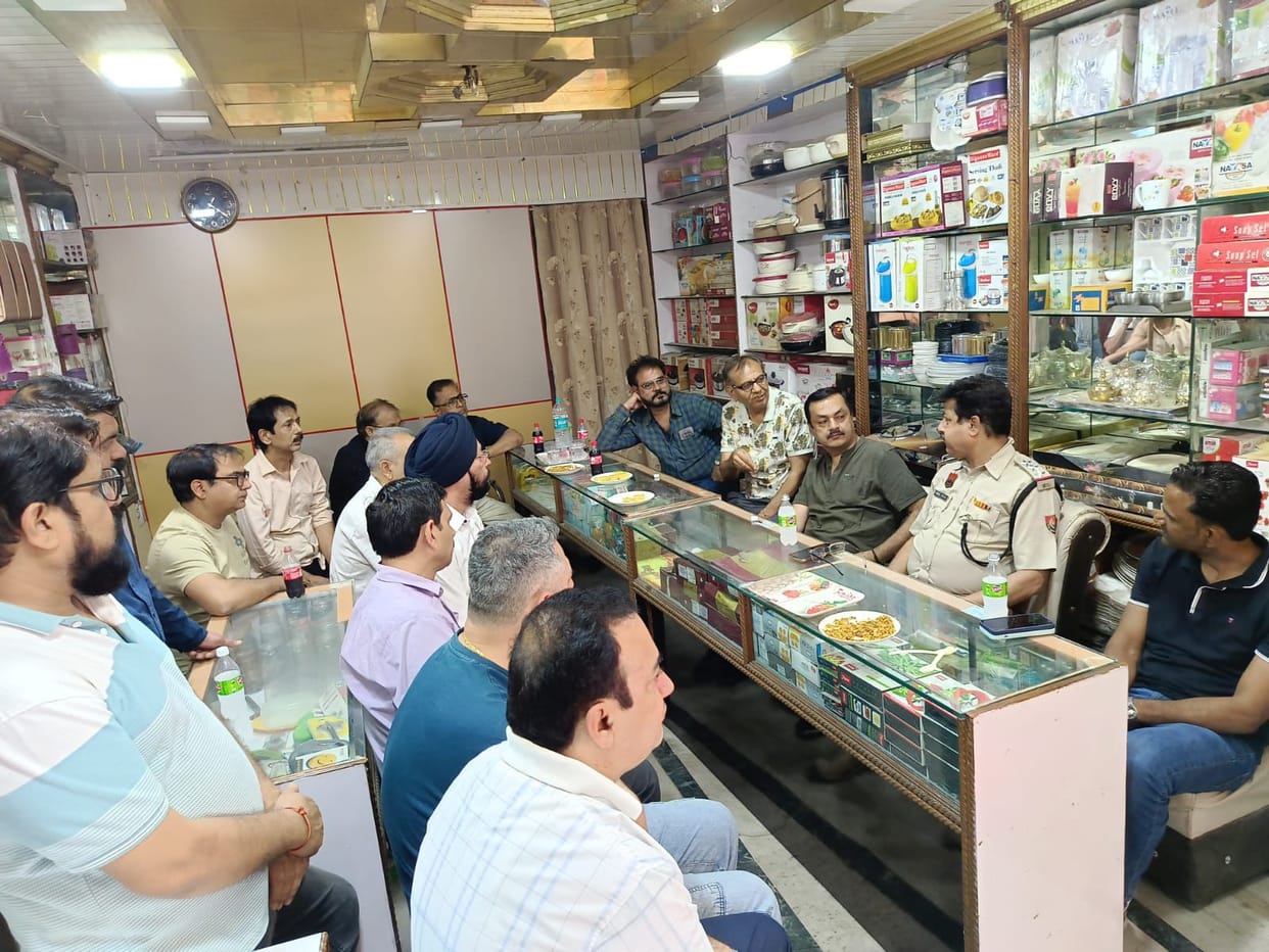 Police and Traders Hold Meeting to Improve CCTV System