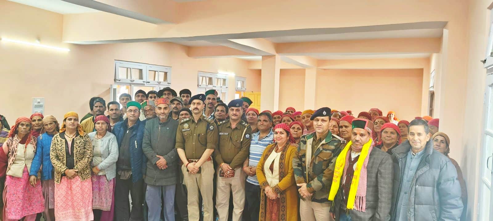 रामपुर पुलिस ने डंसा और लालसा पंचायत के ग्रामीणों को नशे के दुष्प्रभावों बारे किया जागरूक। स्रो