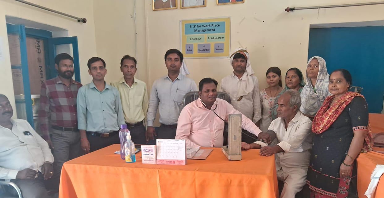 165 patients were treated at the Jan Arogya Mela.