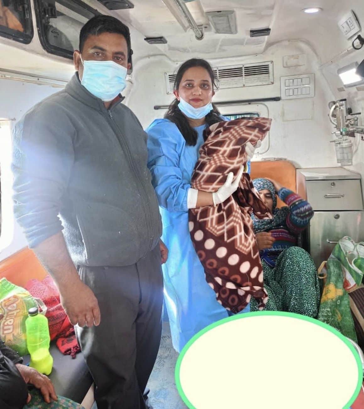 ठियोग में 108 एंबुलेंस में करवाया सफल प्रसव। स्रोत : जागरूक पाठक