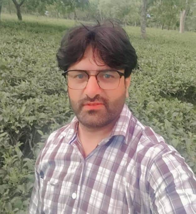 30जेएनडी32: कुलदीप ।