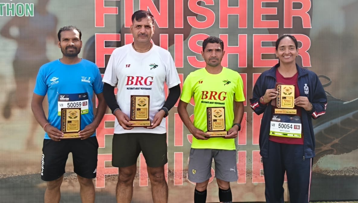 Narendra Jangra and Sarika Yadav won the half marathon.
