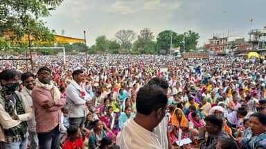 Massive rally against Freedom of Religion Bill memorandum submitted to SDM in name of Governor