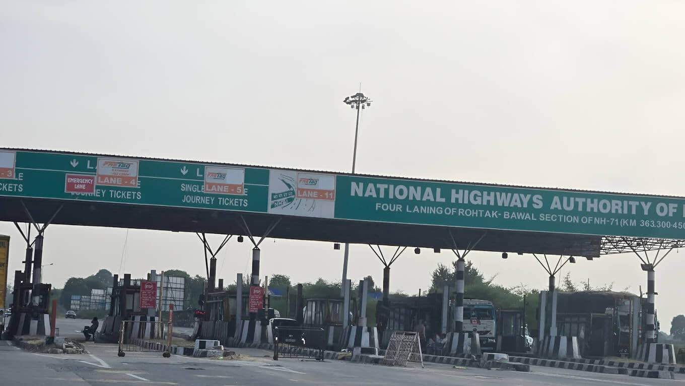 CAG Flags Rs 180 Crore Excess Toll Burden, NHAI Lapses Led to Overcharging Road Users Claims Media Report
