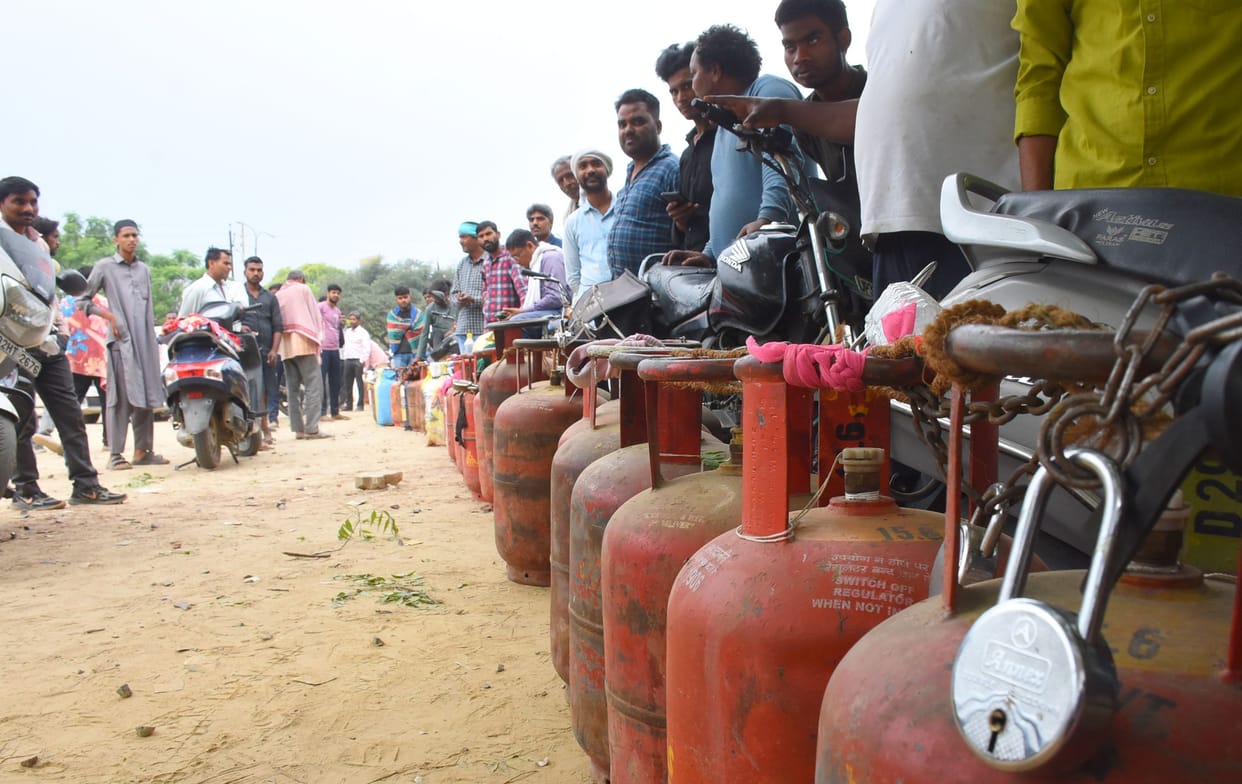 LPG Crisis in TTZ: 100,000 Cylinders Supply Disrupted Domestic Kitchens Hit Hard