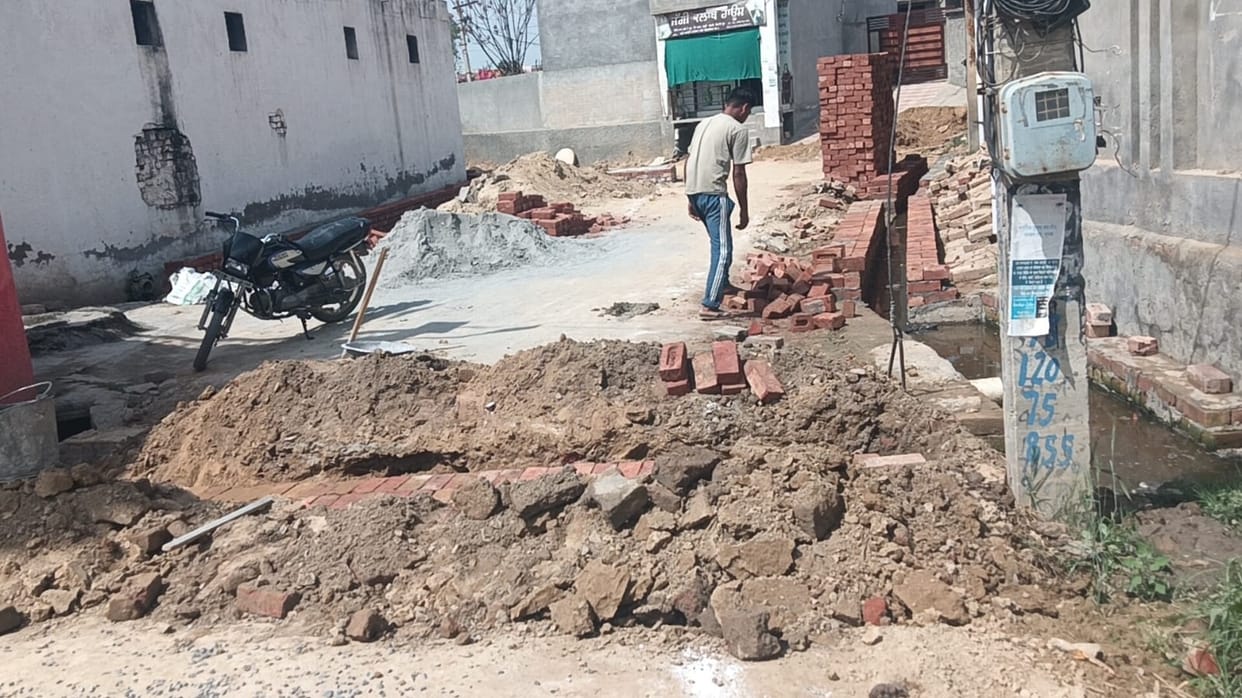 Twenty years old waterlogging problem in village Chandpura will get relief