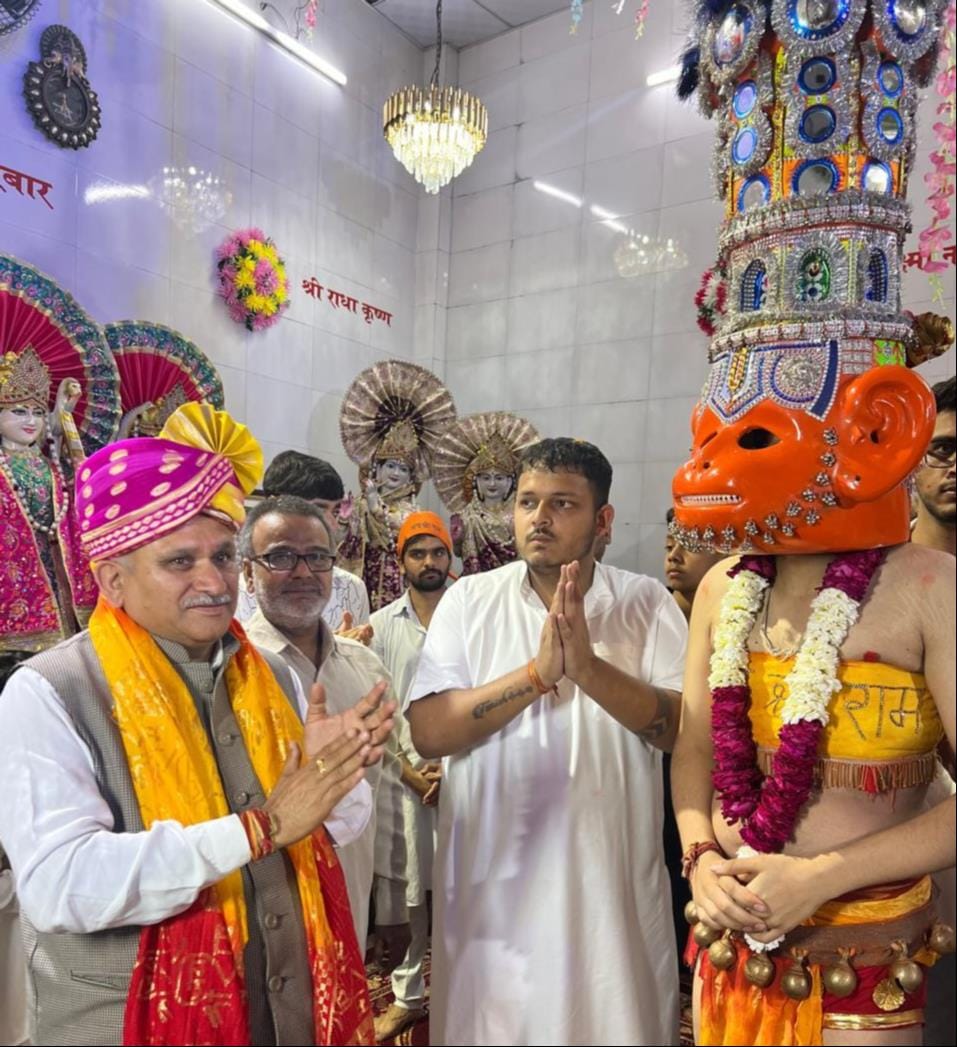 Rehearsals for Hanuman Jayanti Underway; Outgoing Mayor Arrives