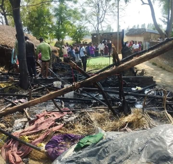 Children lit a matchstick while playing, two huts reduced to ashes