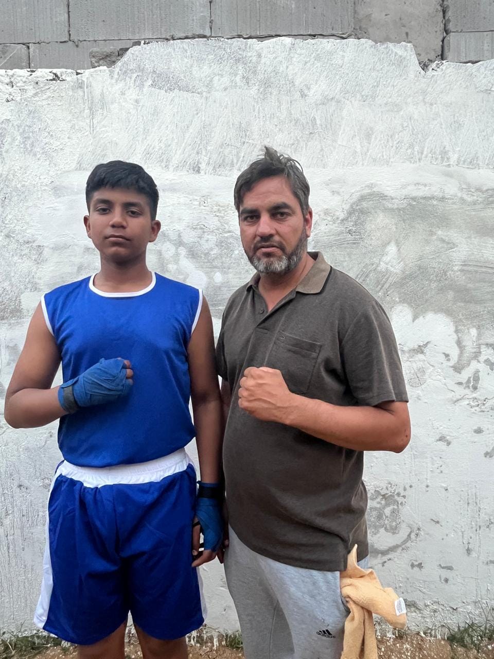 Keshav and Aadya first in Under-15 badminton competition