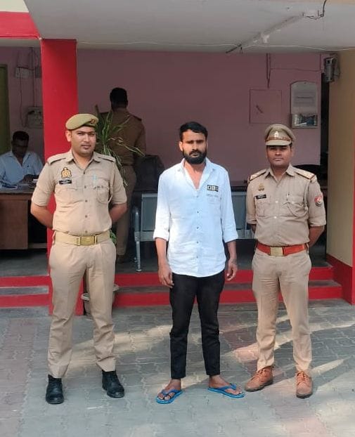 Man set on fire for not paying for liquor, accused arrested