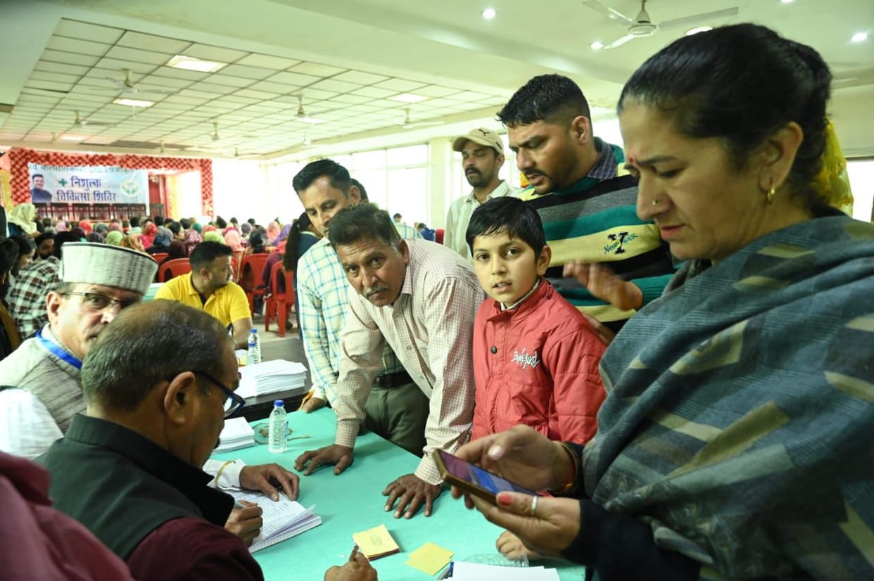 Specialist doctors from PGI and AIIMS took the pulse