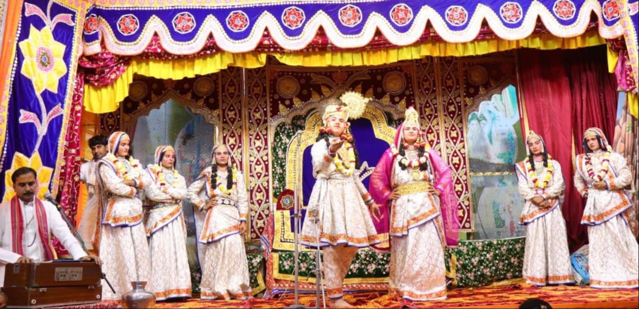 Staging of the Childhood Forms of Shri Krishna and Mirabai