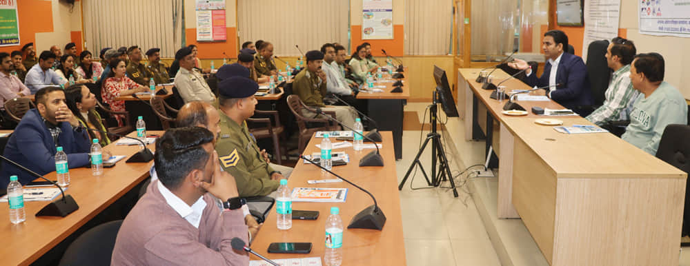 धर्मशाला में पीएम राहत योजना के प्रभावी क्रियान्वयन एवं जनजागरूकता को बढ़ावा देने के उद्देश्य से