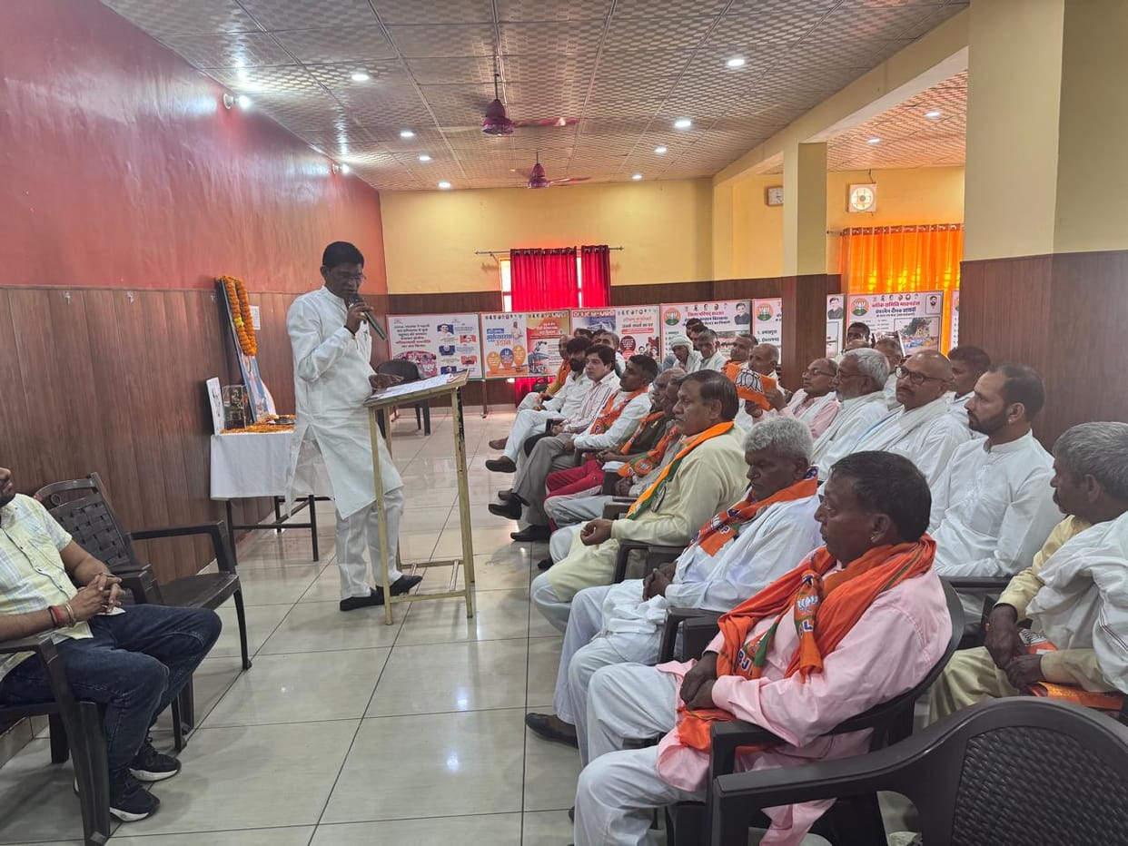 Workers should take the government's policies to the people: Captain Birdhana