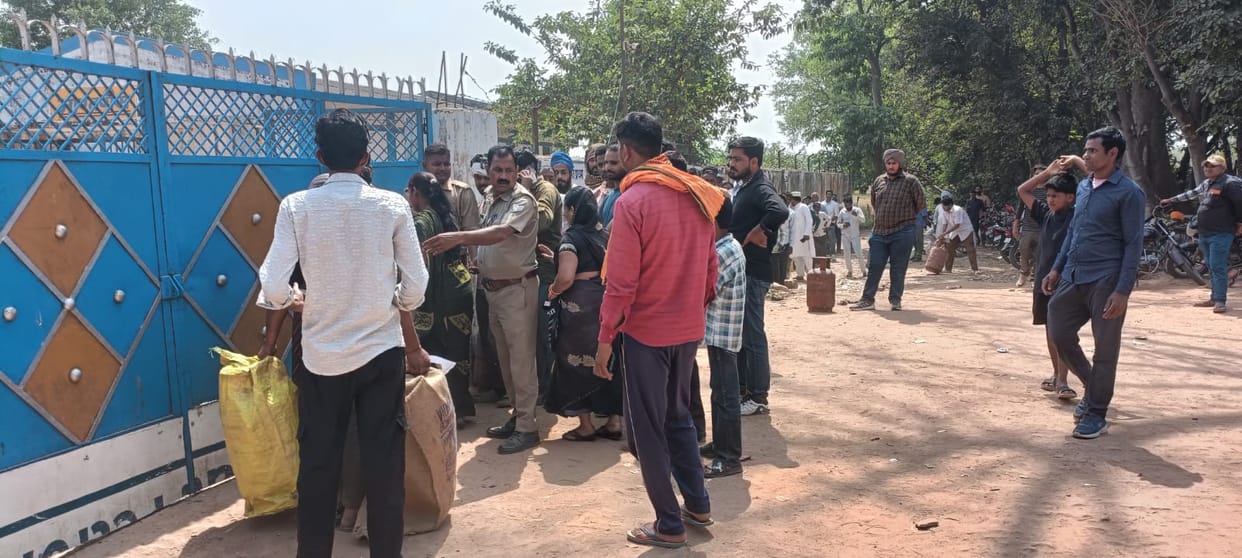 Gas cylinder not received even after waiting for seven hours