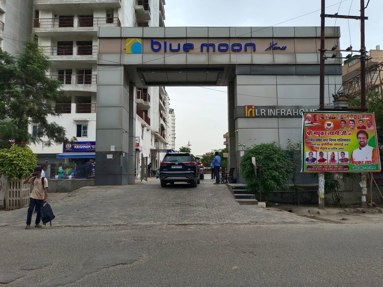 Dubai Company Manager Dies After Falling at Blue Moon Society