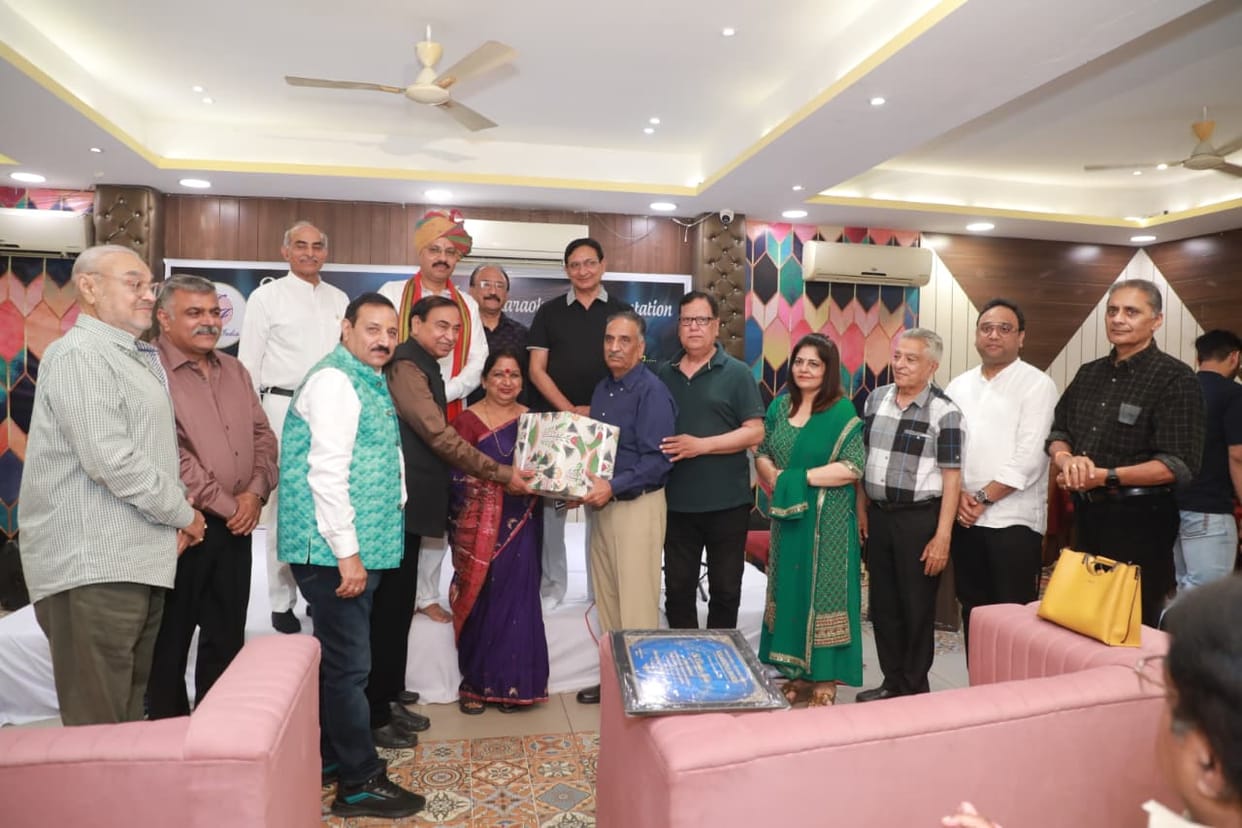 Chandra Mehta honoured with Kala Ratna Award