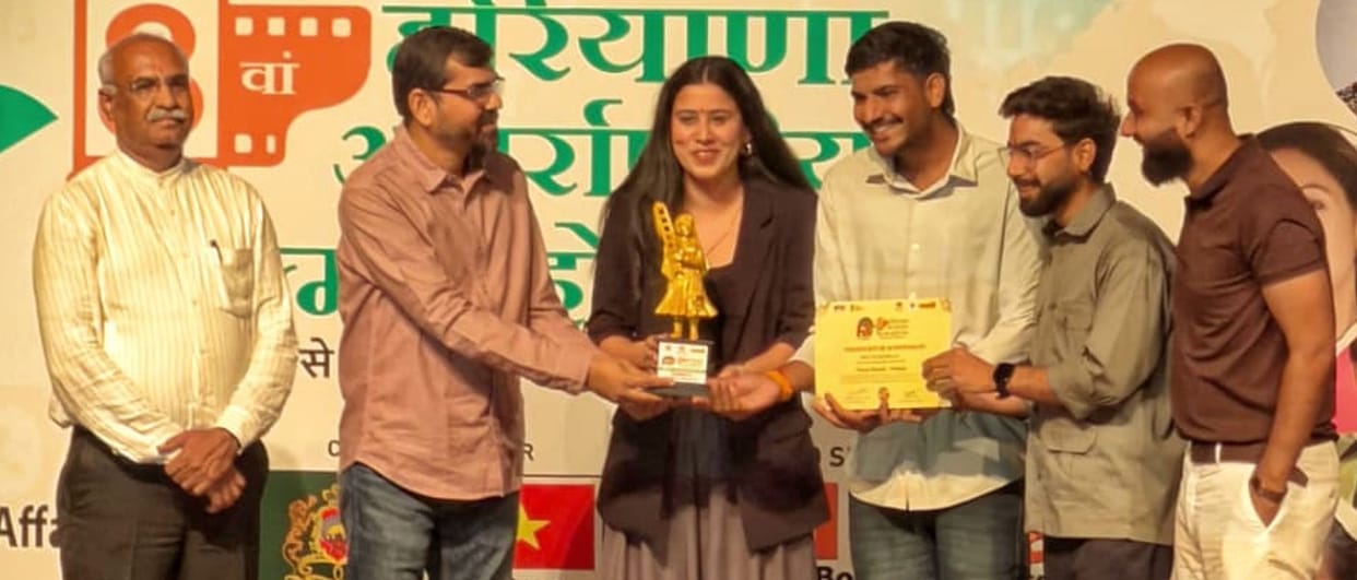 Pawan Kaushik from Jaant village won the Best Screenplay Award.