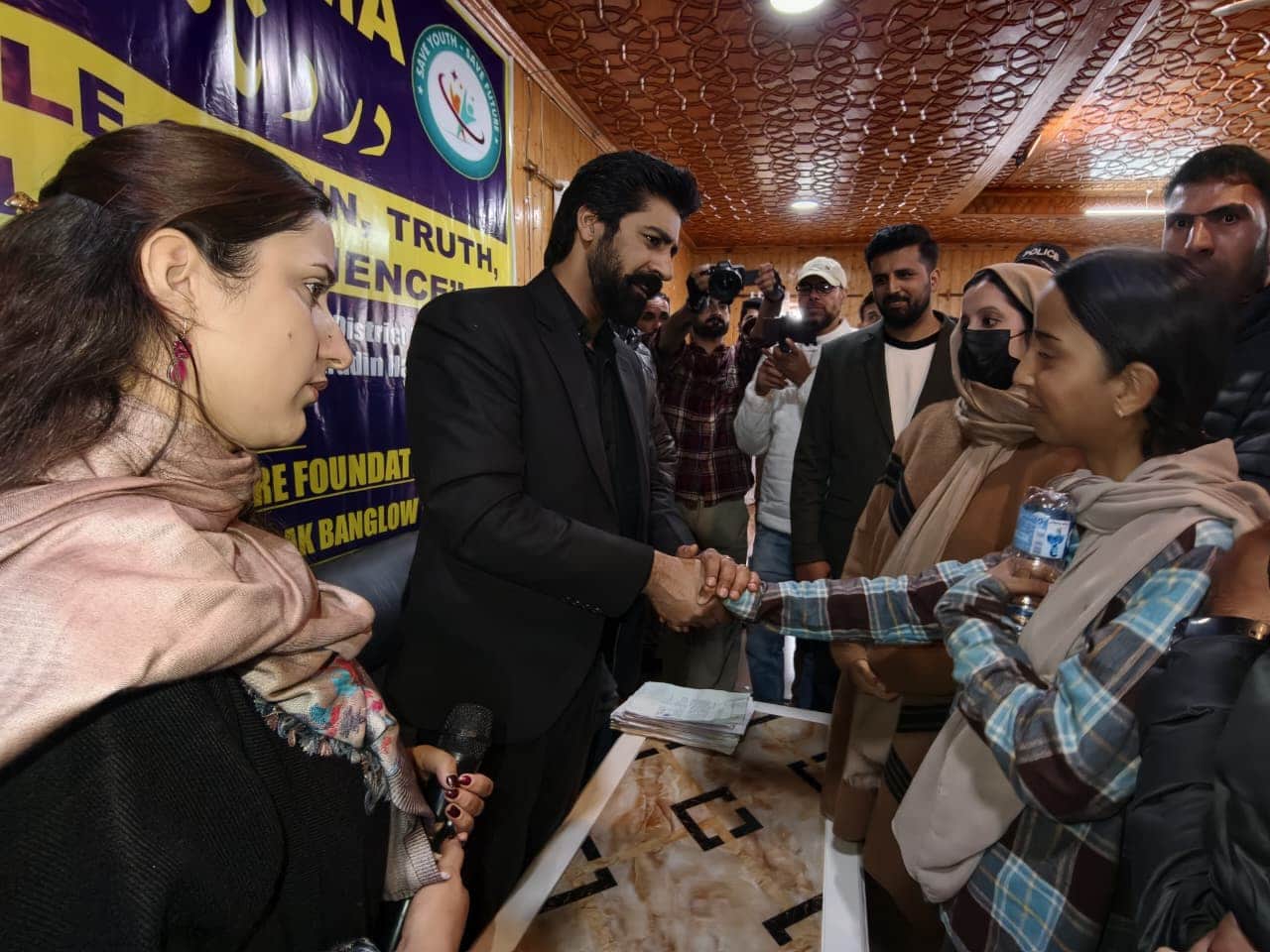 कुपवाड़ा में दर्दनामा का आयोजन। स्रोत आयोजक