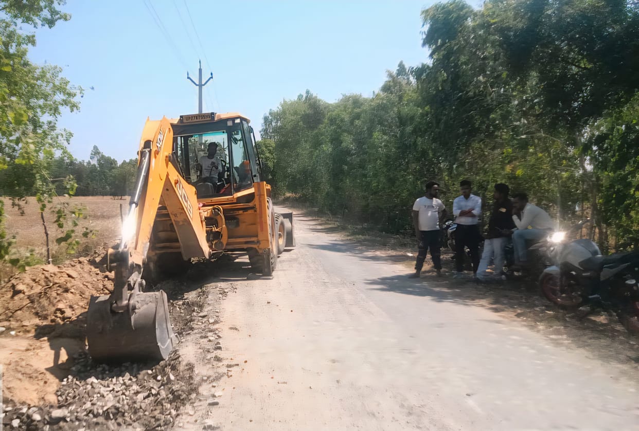 Widening of the Kant-Mahmadpur-Azmabad Link Road Has Begun