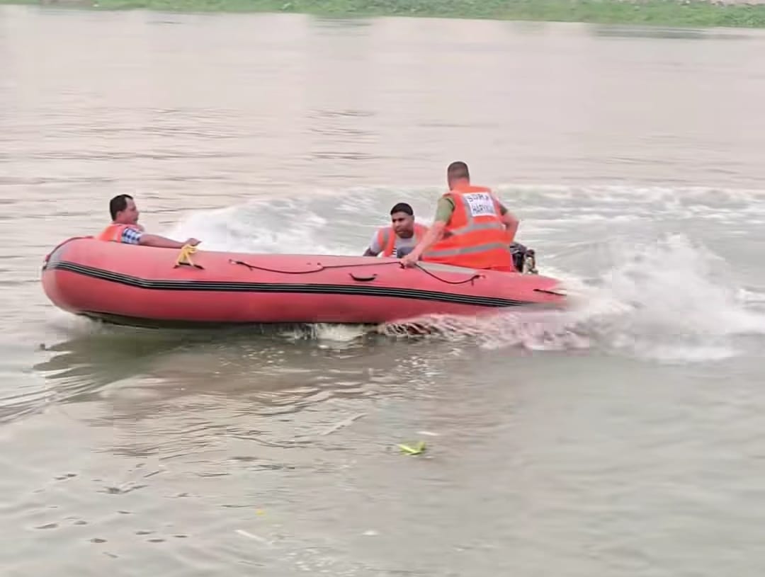 No clue found even on the third day, search continues in the canal