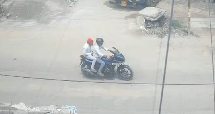 Bihar Crime: घर के पास घात लगाकर बैठे बदमाशों ने कर दी प्रॉपर्टी डीलर की हत्या, दिनदहाड़े बरसाईं गोलियां