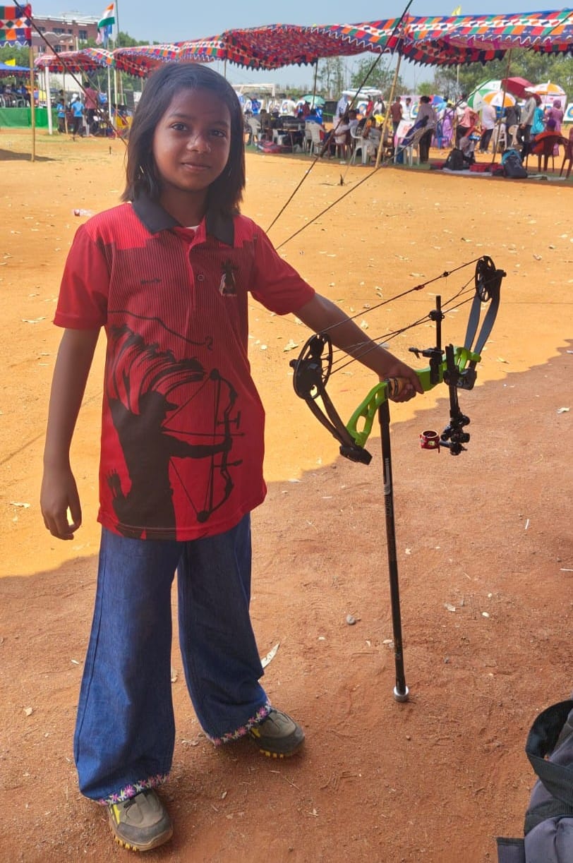10-year-old youngest archer Aditi showcased her talent in Andhra Pradesh
