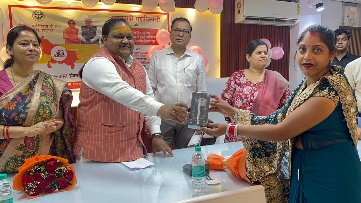 Smartphones distributed to Anganwadi workers.