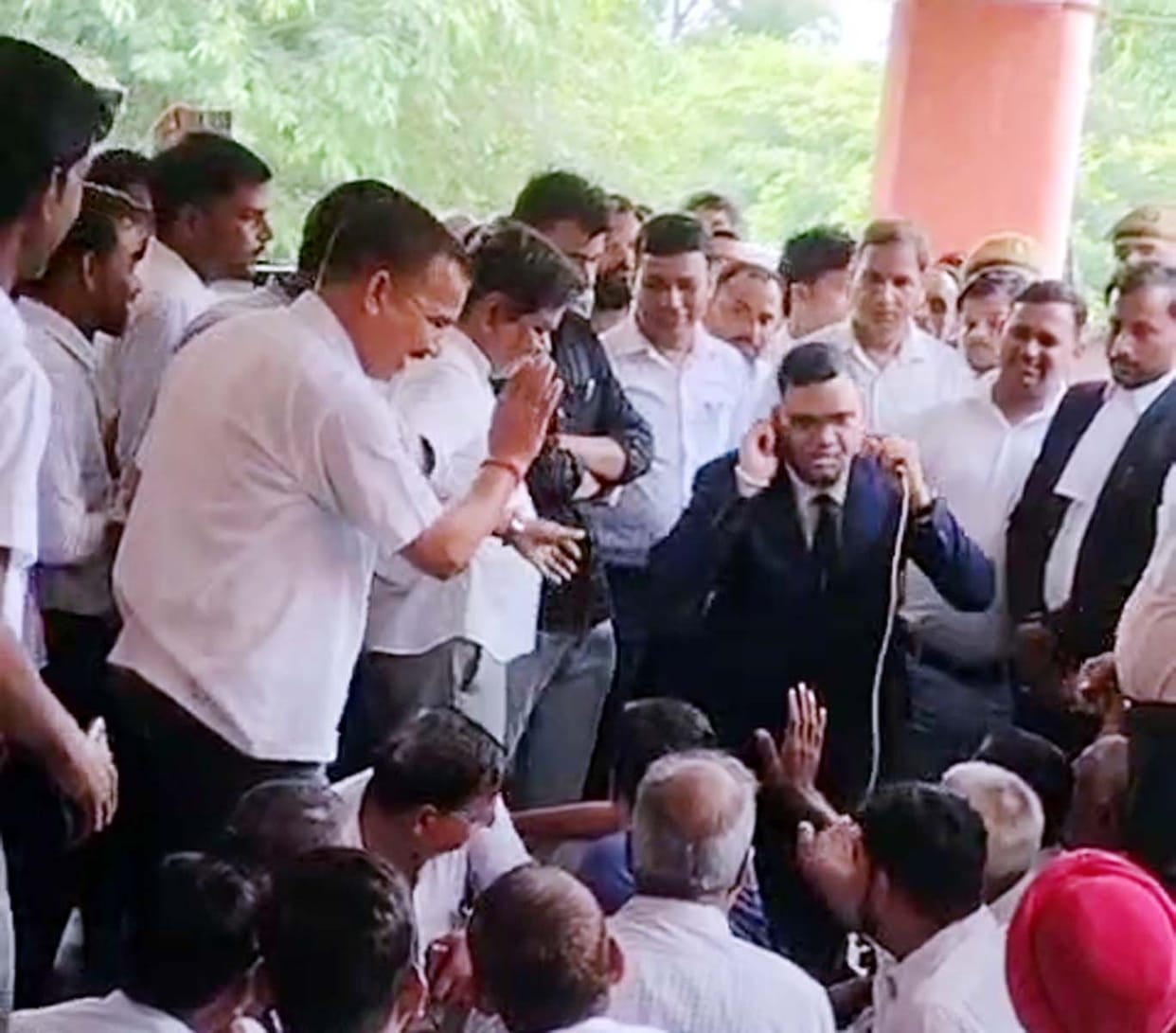 A dispute sparked by the insolence of a lawyer's clerk has led to Rinku Singh's resignation.