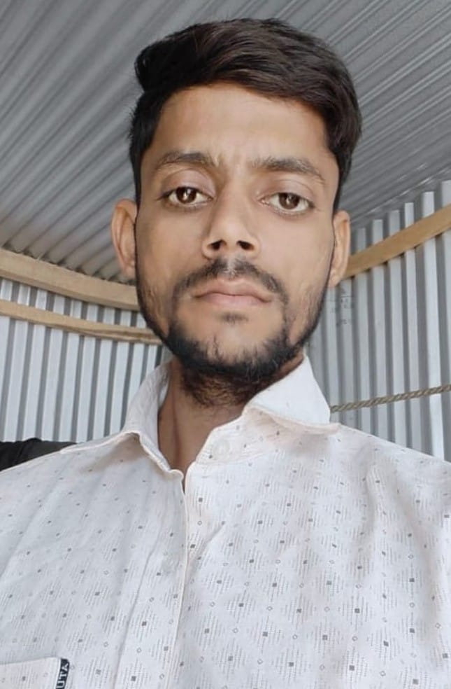 DCM Driver from Paror Dies in Accident in Bengal
