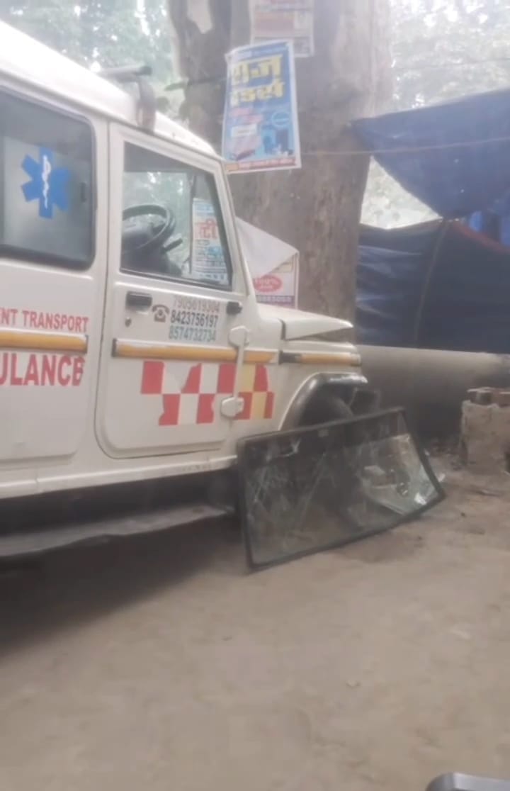 Ambulance Crashes into Tree While Swerving to Avoid Scooty