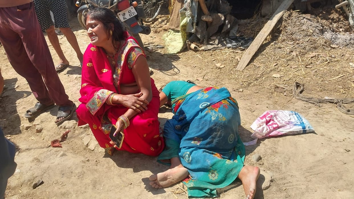 Roadways bus collides with tempo, farmer dies after falling