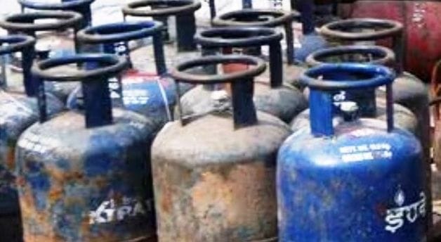 Ujjwala connections received but no cylinders