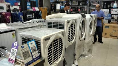 Temperatures soar to 35, coolers market booms as heat rises