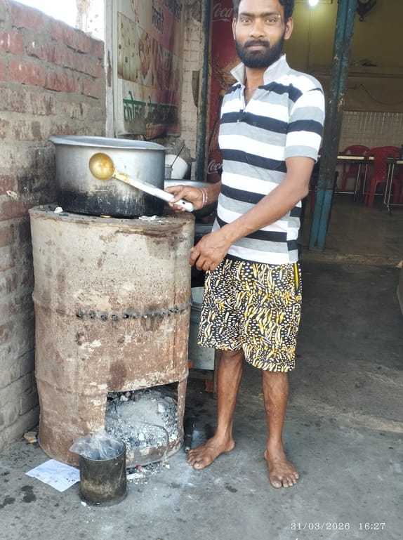 People are forced to set up coal furnaces at hotels and dhabas