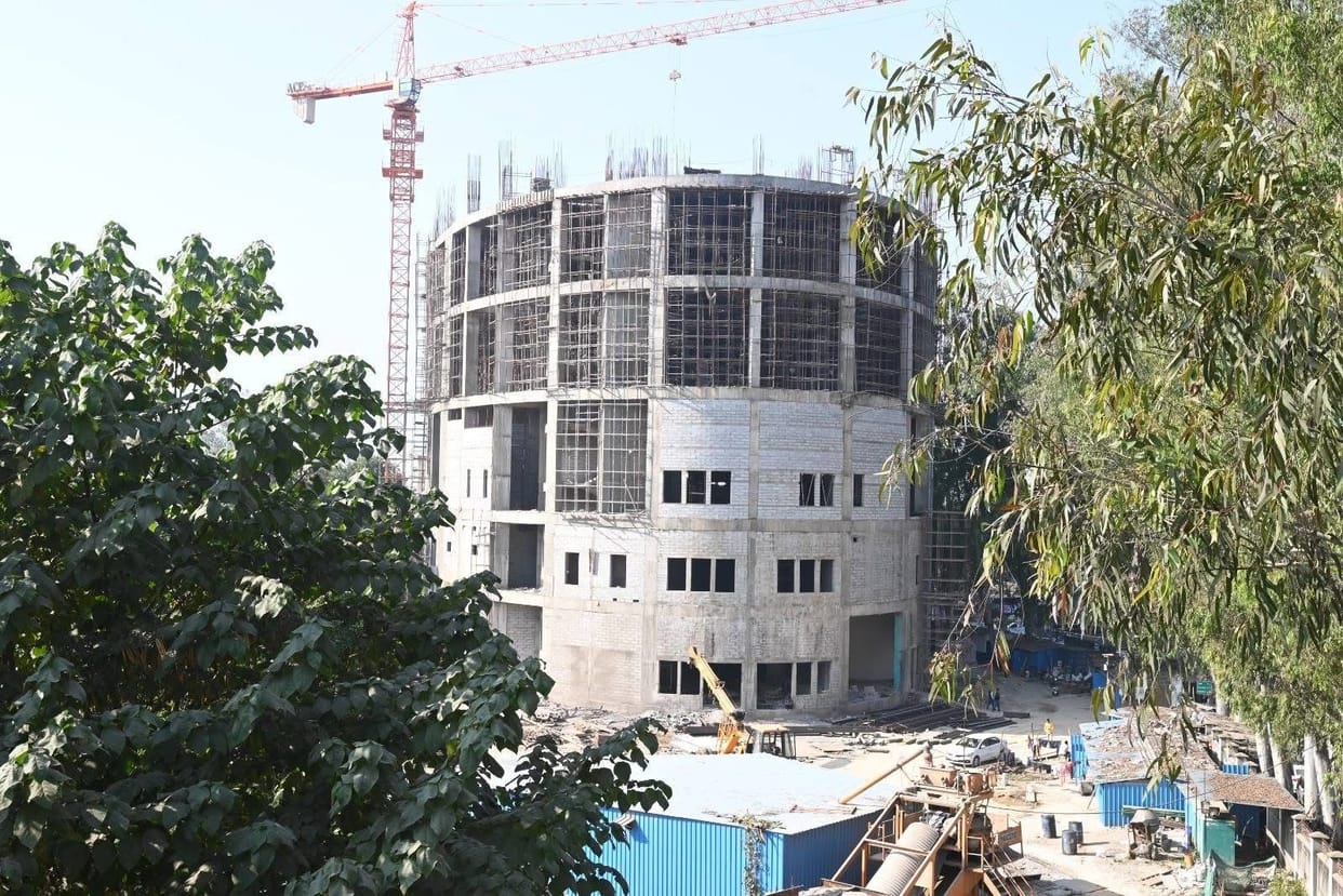 Construction of indoor stadium at Kharidi ground on war footing: Shammi Soni
