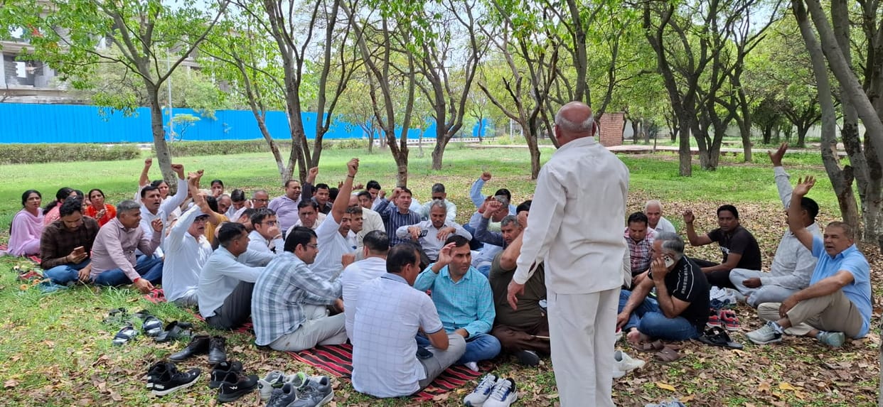 Non-teaching staff staged a sit-in protest