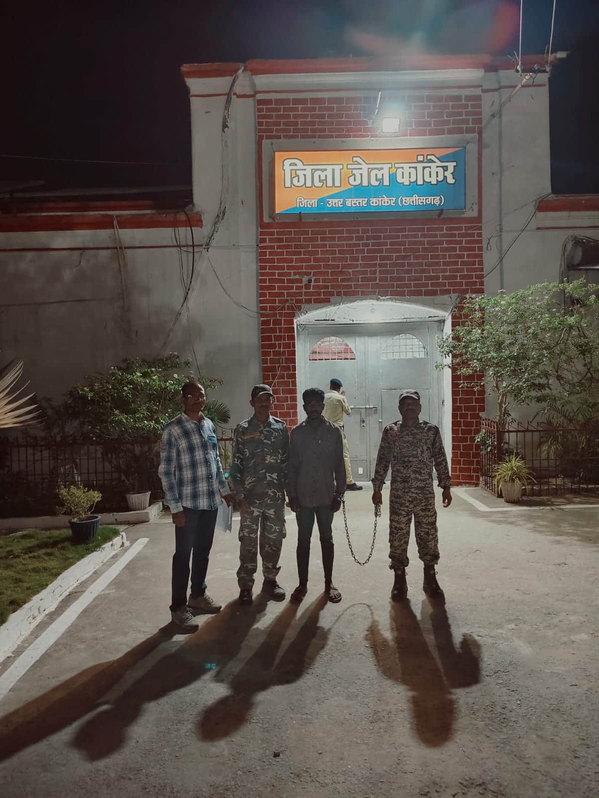 पुलिस हिरासत में आरोपी