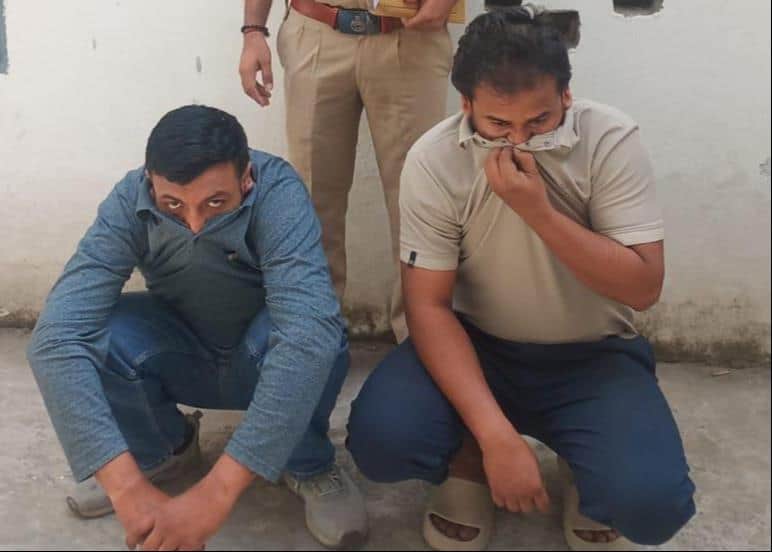 पुलिस की गिरफ्त में साइबर ठगी के आरोपी। स्रोत : पुलिस प्रवक्ता