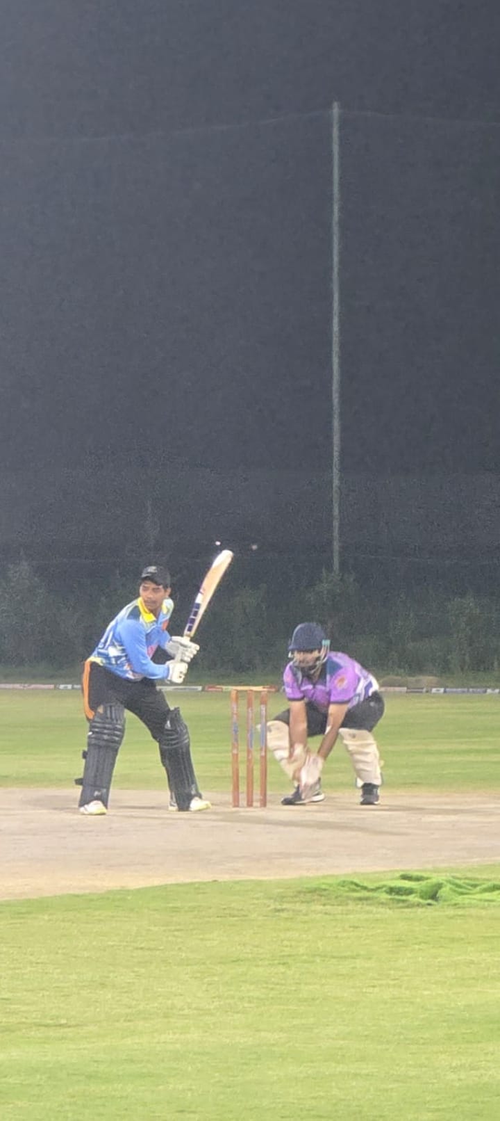 UP Police and Blue Caps won their matches to qualify for the semi-finals.