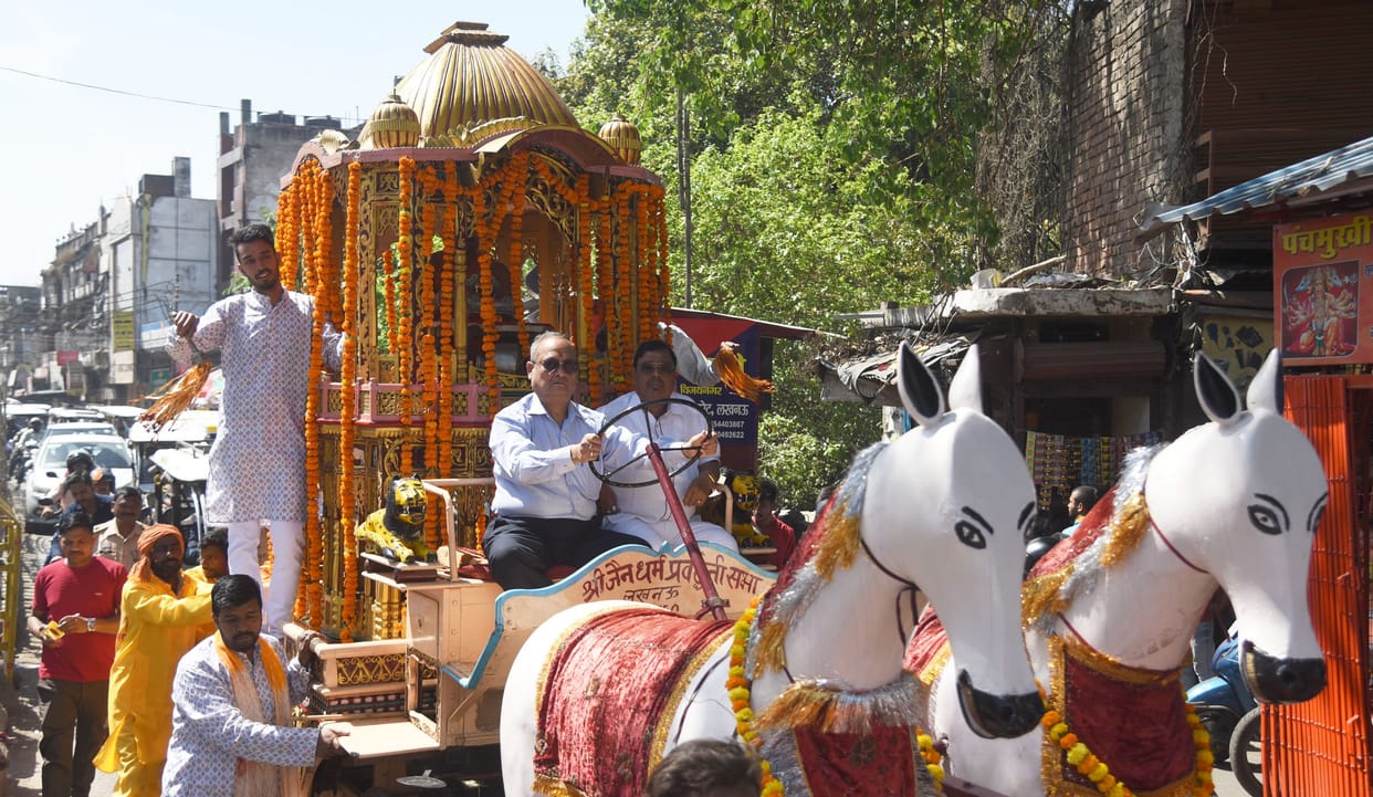 Mahavir Jayanti Celebrated with Great Fervor in Jain Temples