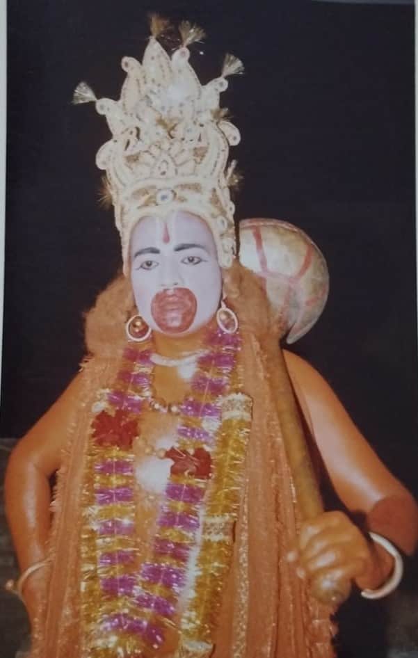 29 हनुमान जी की वेशभूषा में प्रकाश   स्वयं 