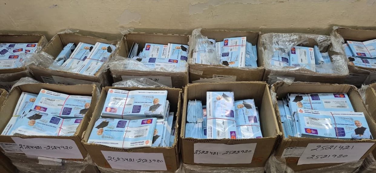 After a year and a half, 47,000 new Happy Cards arrived in the district, eligible people will be able to travel for free.