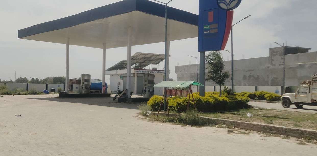 Diesel and petrol were not ordered during the crisis, contracts of three pumps were suspended.