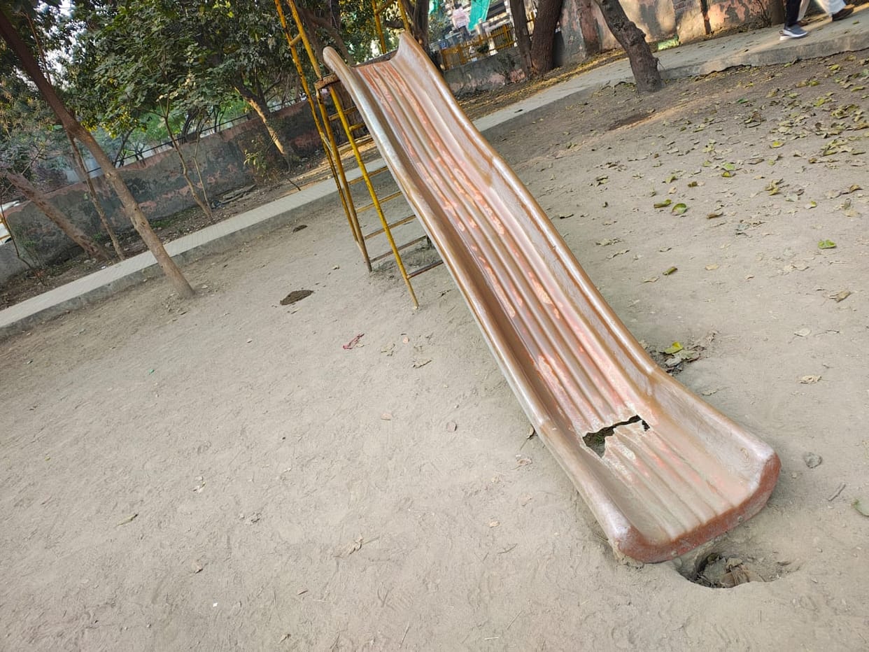 The condition of the park is poor, people are unhappy