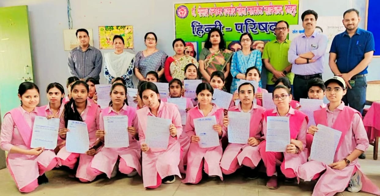Sara Fatma tops the quiz, Ritu excels in singing, and Kopal takes first place in dance.