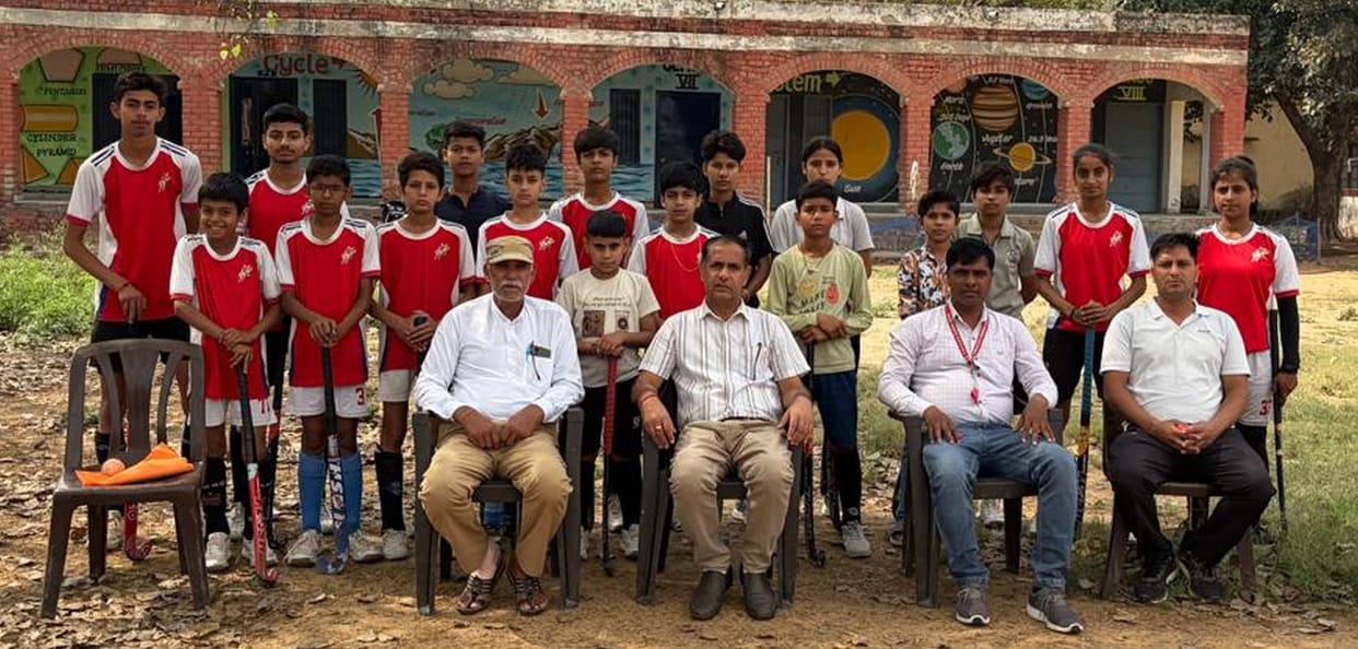 35 players selected in hockey trials