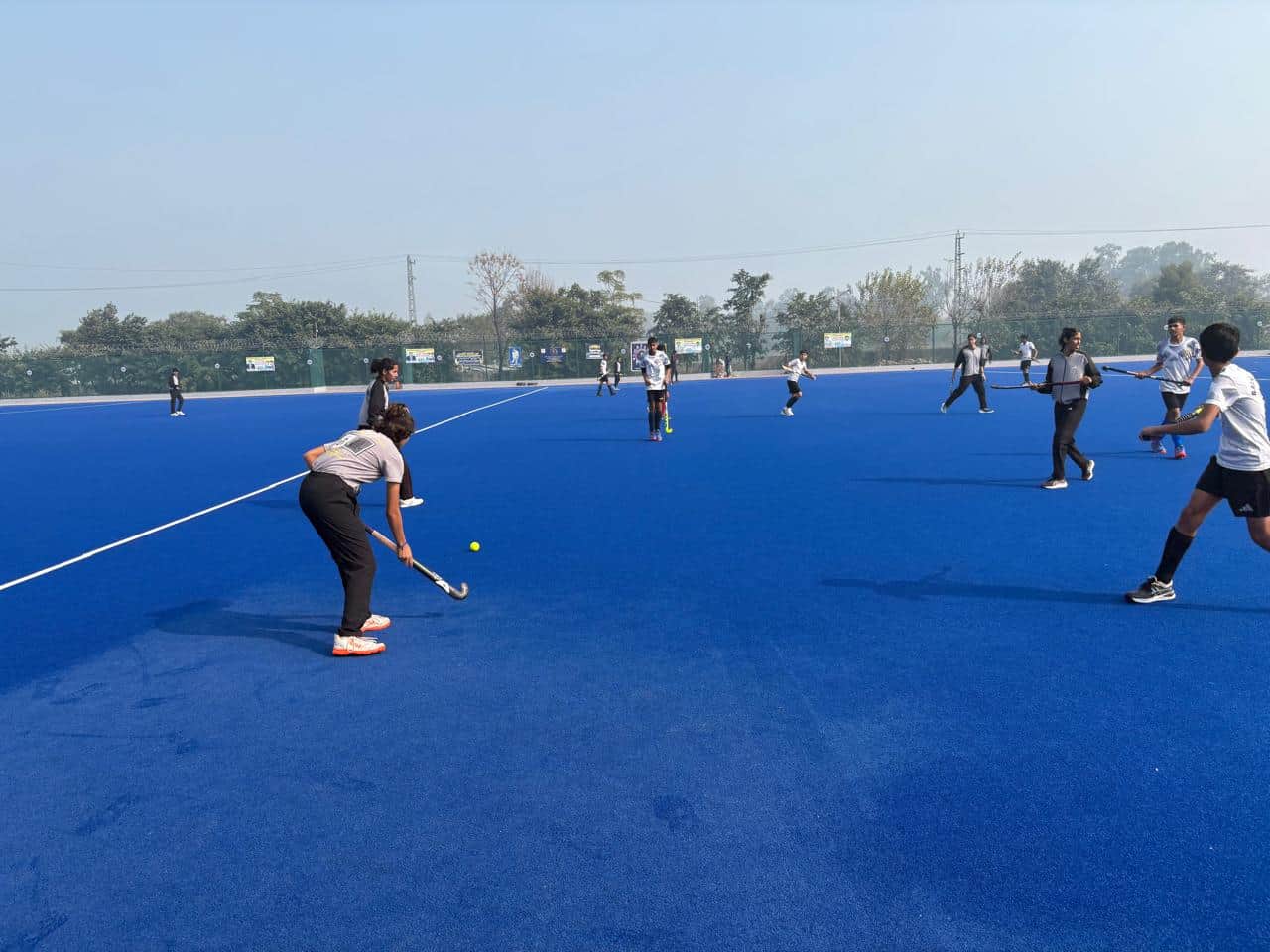 गांव बैजलपुर में खेलते खिलाड़ी। फाइल फोटो